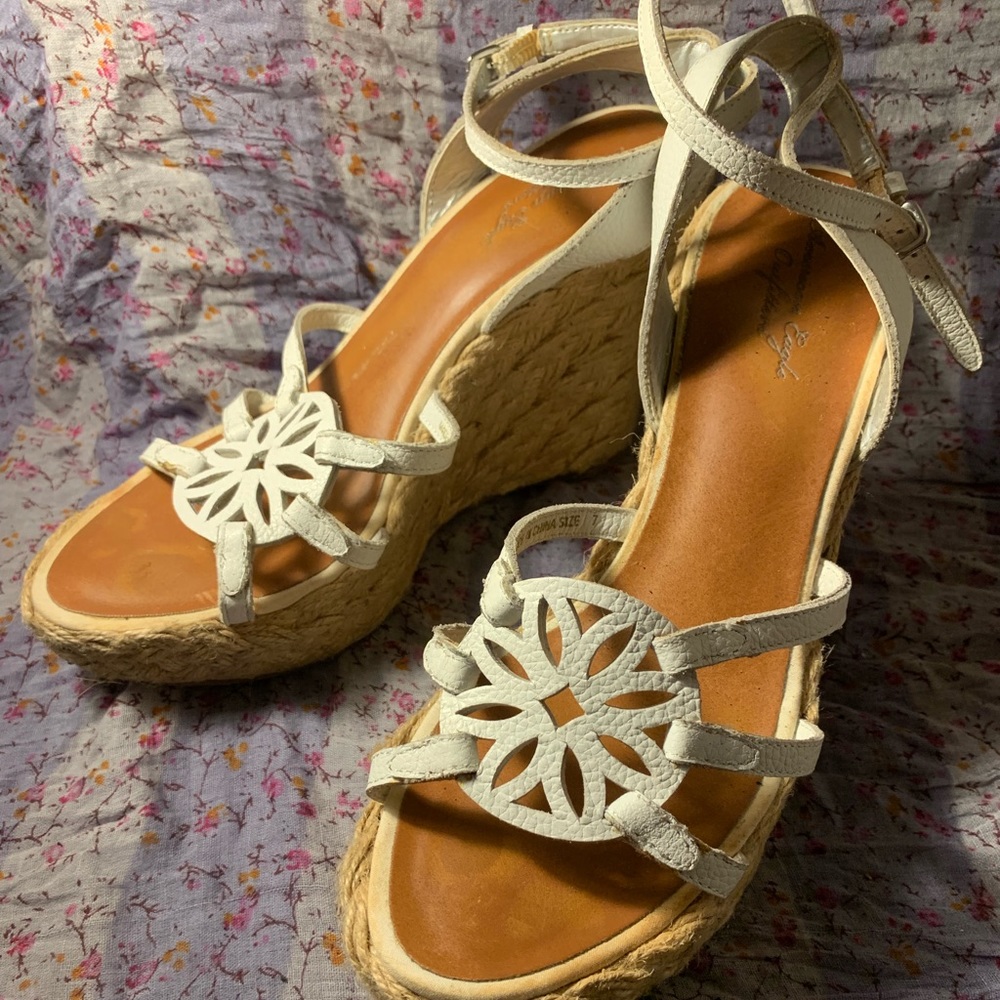 Darling American Eagle Sisal Sandal Platforms 7